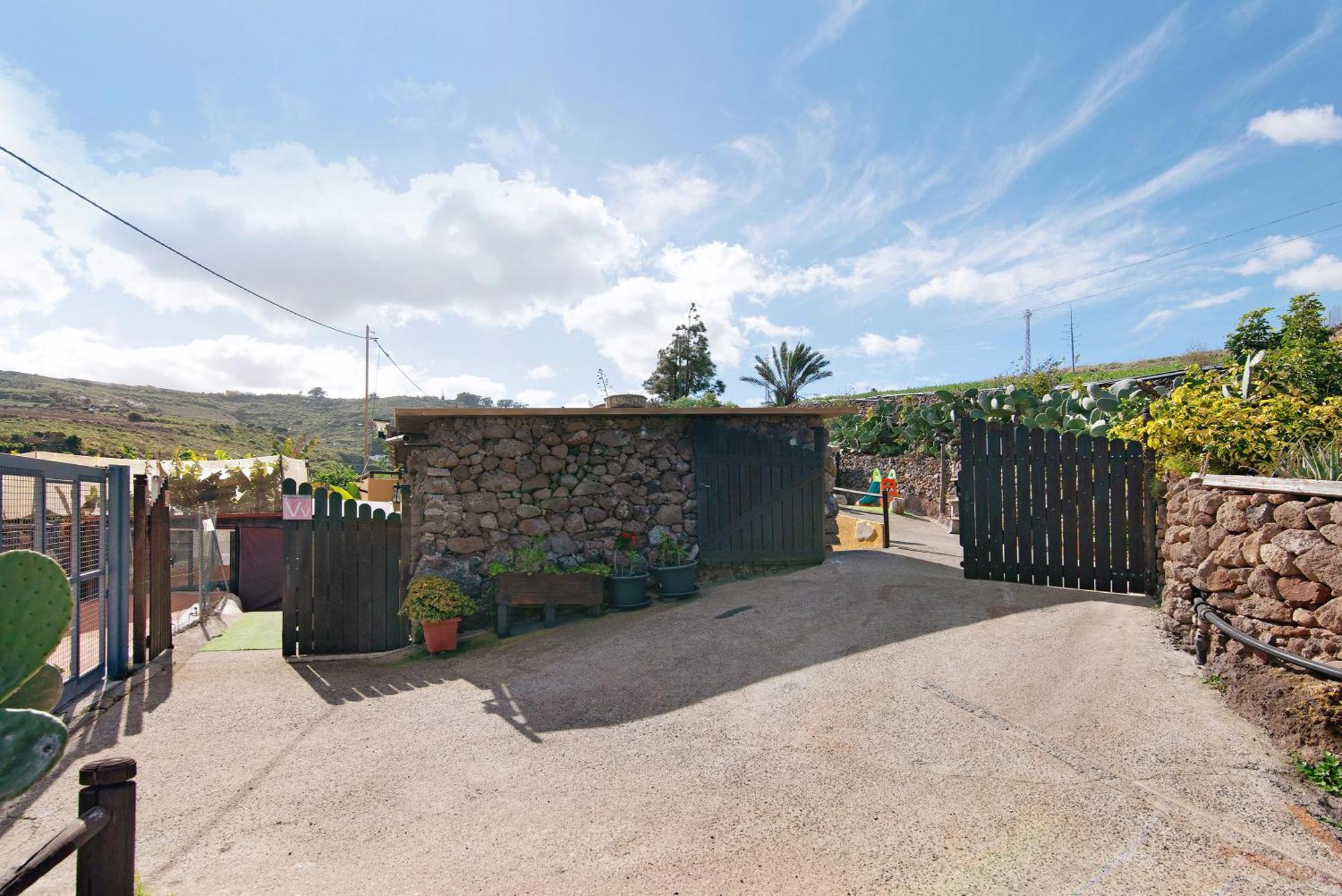 Hogar Vacacional Maya Santa Maria de Guia de Gran Canaria Exterior photo